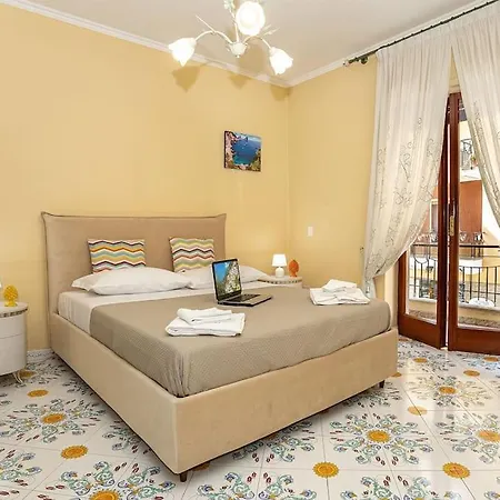 Daire Casa Angela-in Sorrento's Heart *