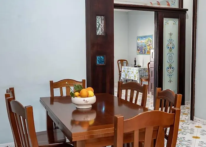 Casa Angela-in Sorrento's Heart Апартаменты Сорренто