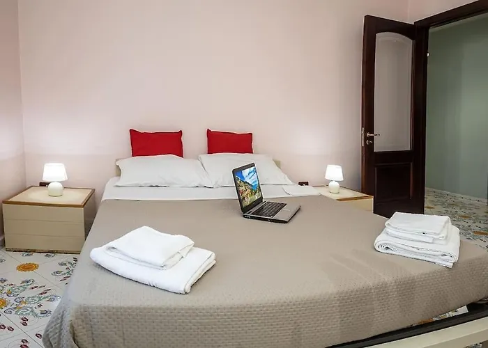 Casa Angela-in Sorrento's Heart Апартаменты Сорренто